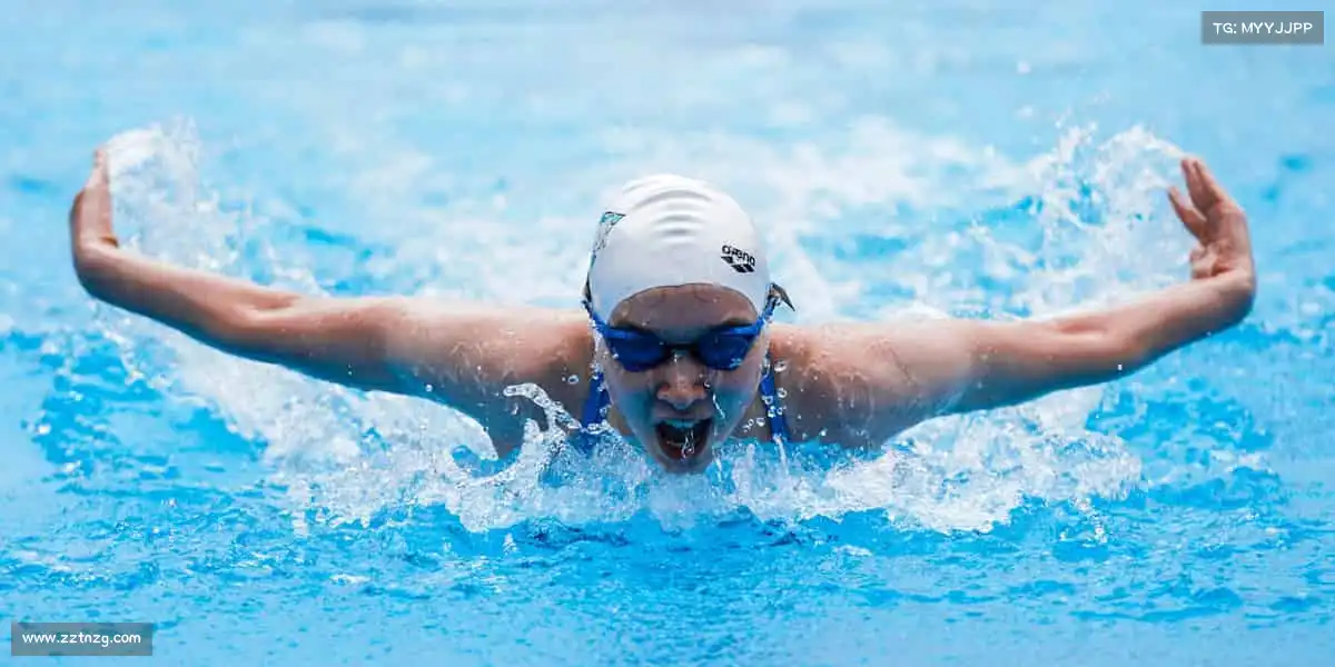 <strong>UED</strong>全民运动，健康生活 —— 你的活力主场！🏋️♀️